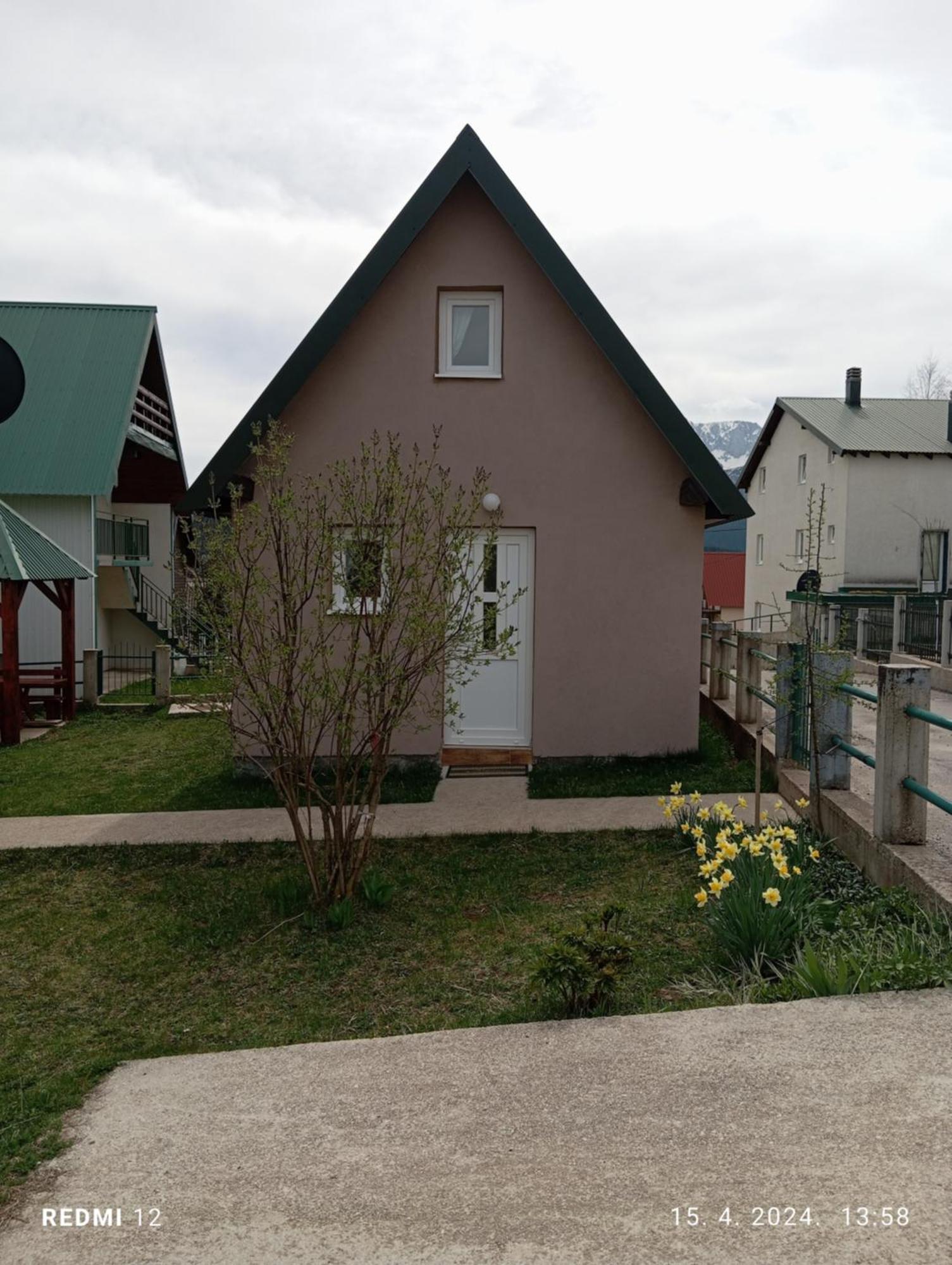 Apartments Snowflake Žabljak Exteriör bild